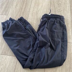 Ivivva girls jogger style pants size 12